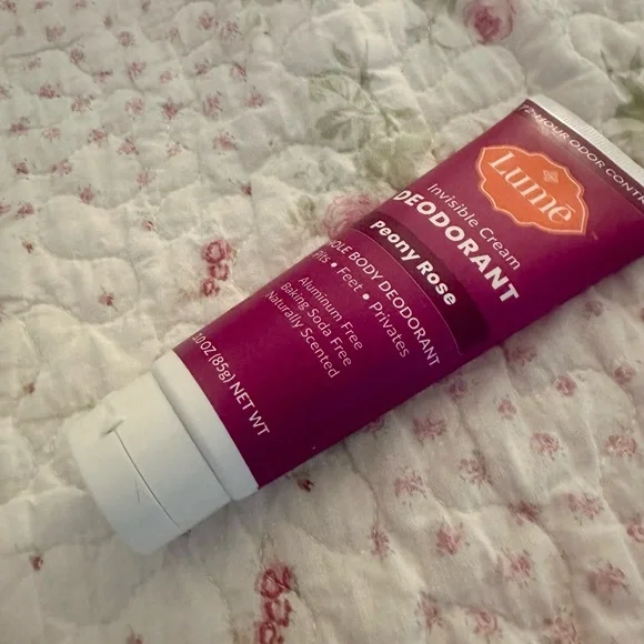 Lume Peony Rose Invisible Cream Deodorant - Picture 2 of 2
